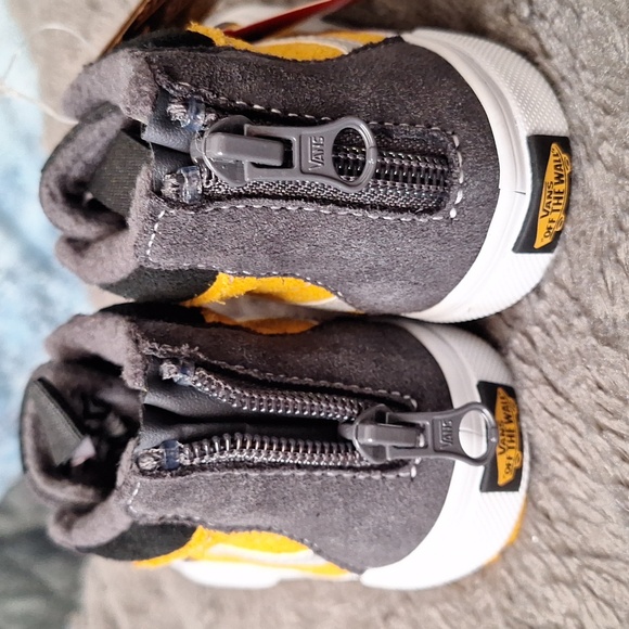 Vans, Toddler Size 8c - Picture 5 of 9